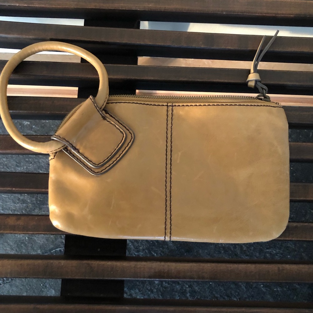 HOBO the original Clutch